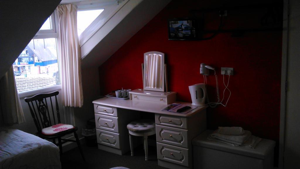 Aartswood Guest House Скарборо Экстерьер фото